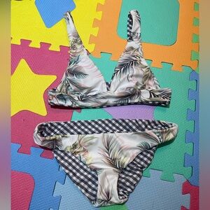 One swimsuit in 2 ways